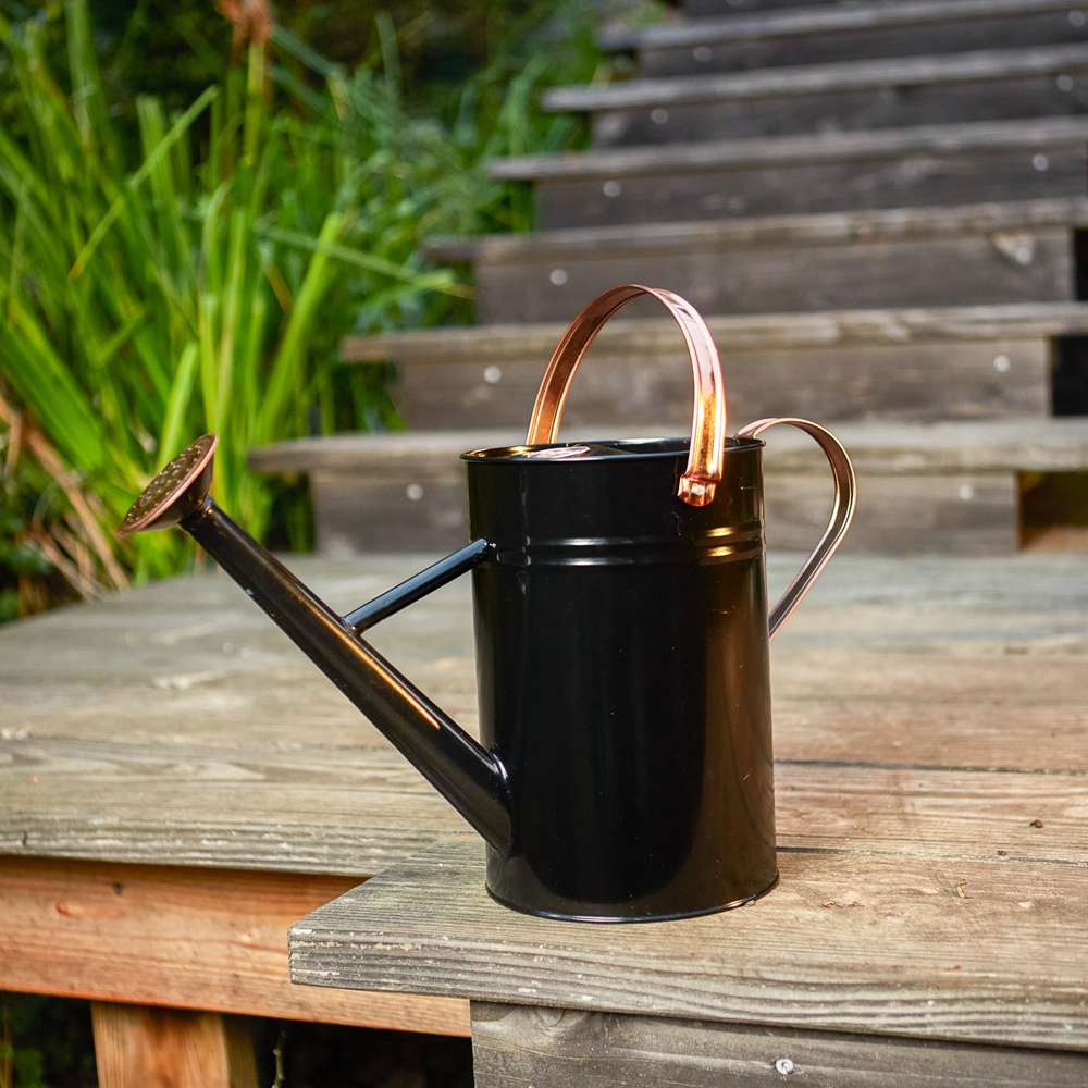 Classic metal Vandkande, 4,5 L, Sort