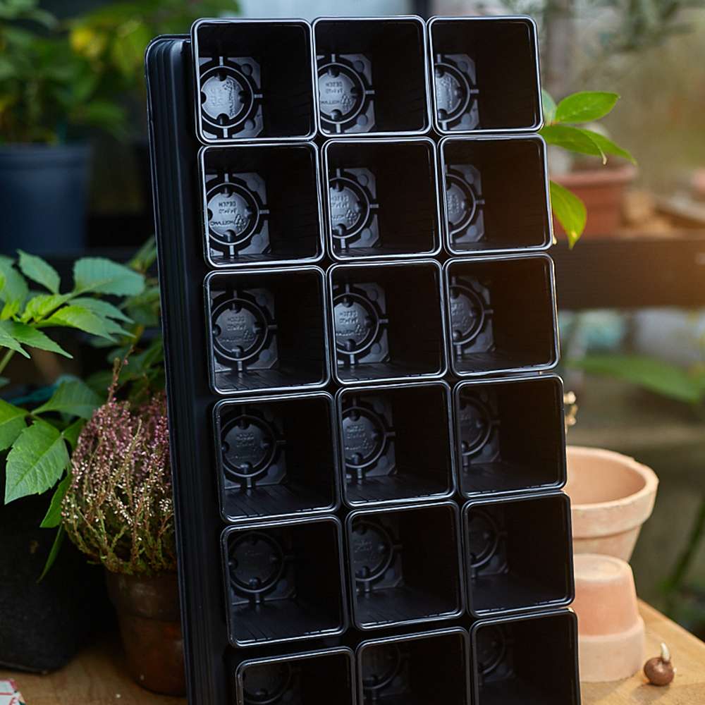 Plantebakke, 18 potter